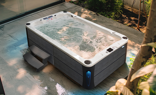 Deck Series Indio hot tubs for sale